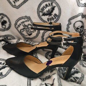 Stunning Black Stiletto High Heels